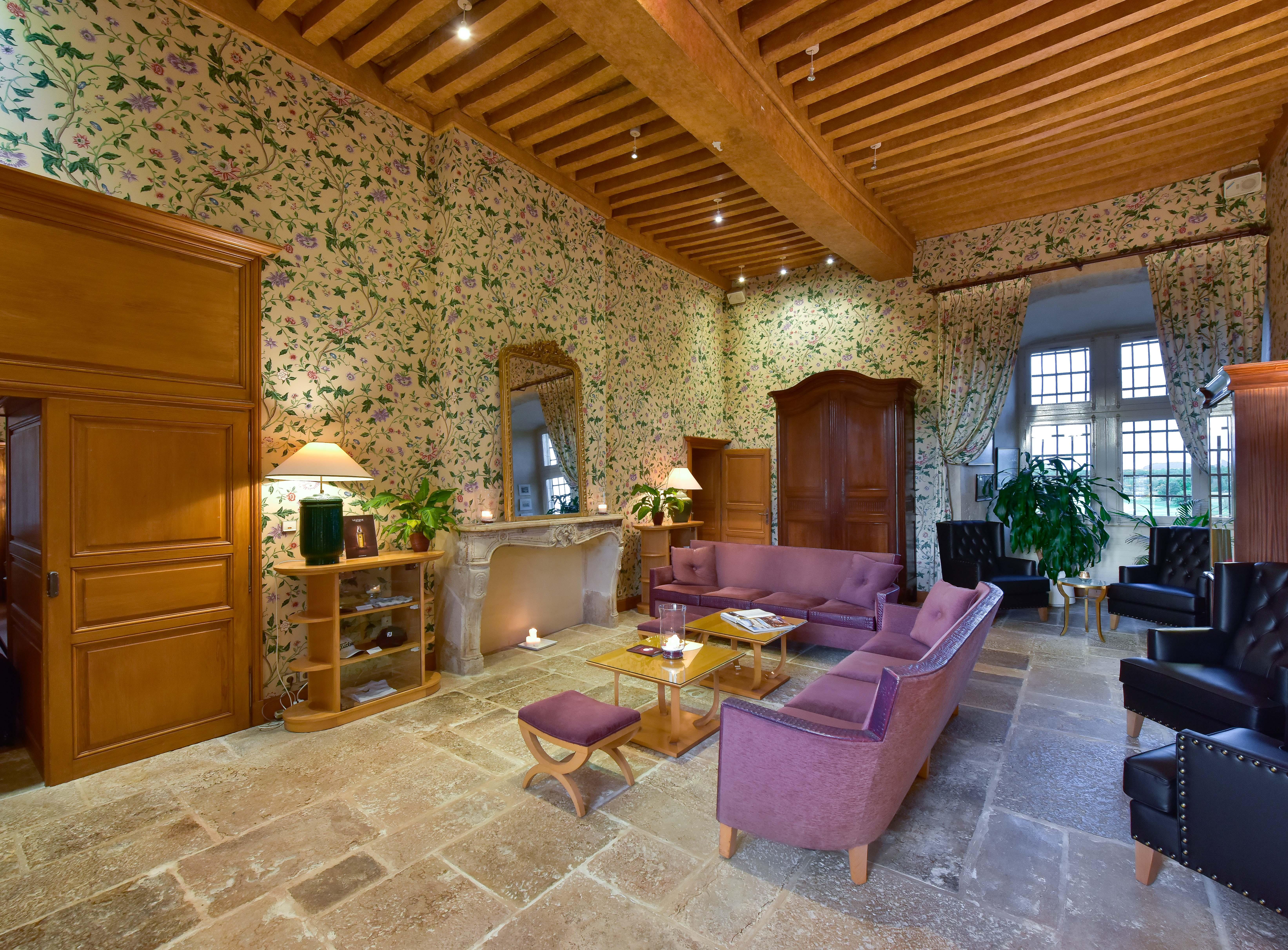 夏伊城堡高尔夫酒店 Chailly-sur-Armançon 外观 照片