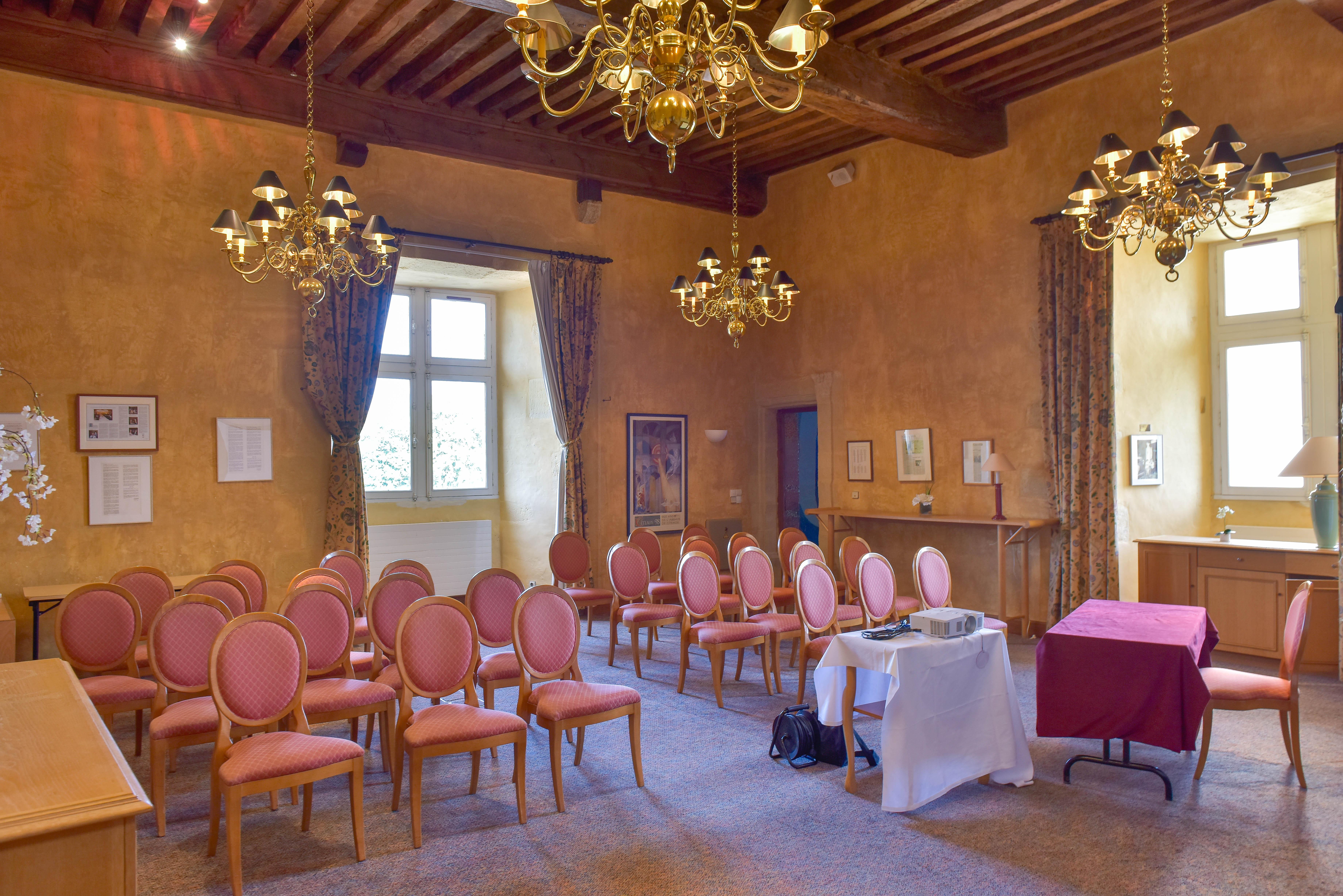 夏伊城堡高尔夫酒店 Chailly-sur-Armançon 外观 照片