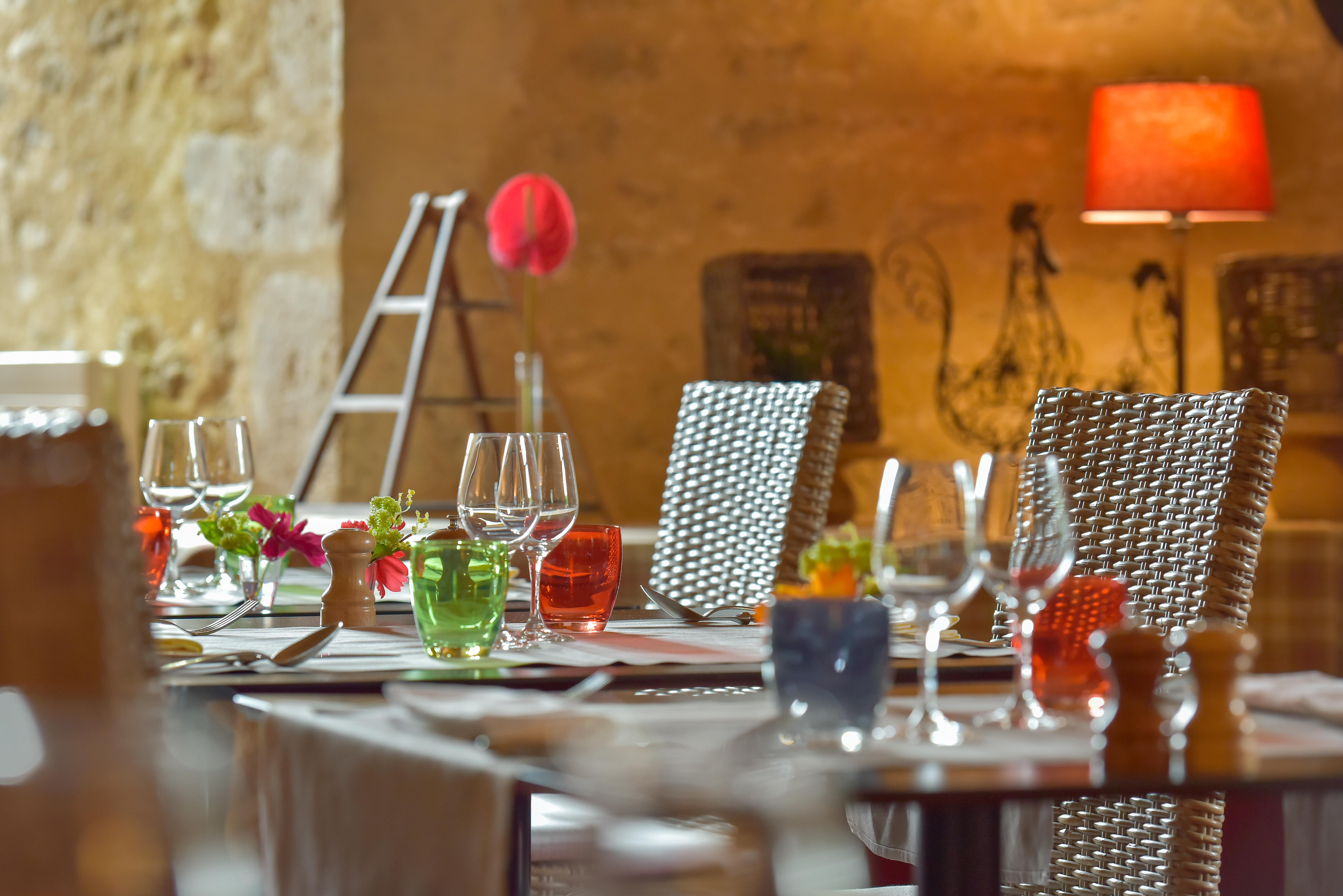 夏伊城堡高尔夫酒店 Chailly-sur-Armançon 外观 照片